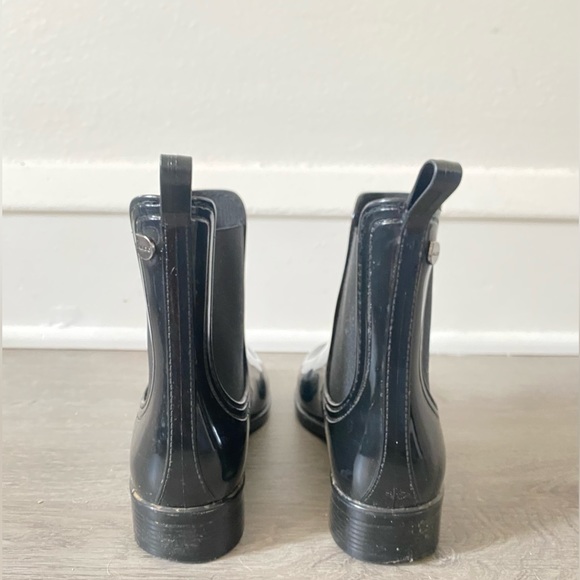 Aldo Womens Rain Boots,Ankle Height, Size 8.5, Lightly Worn, Perfect for Spring - Picture 5 of 7